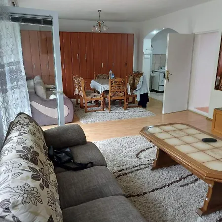 Lukare דירה נובי פאזאר