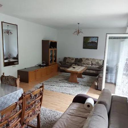 Lukare דירה נובי פאזאר